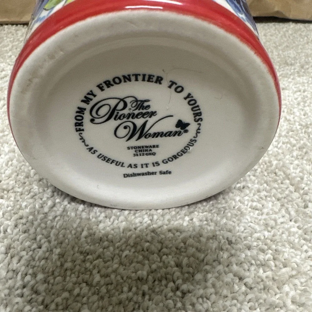 PIONEER woman floral